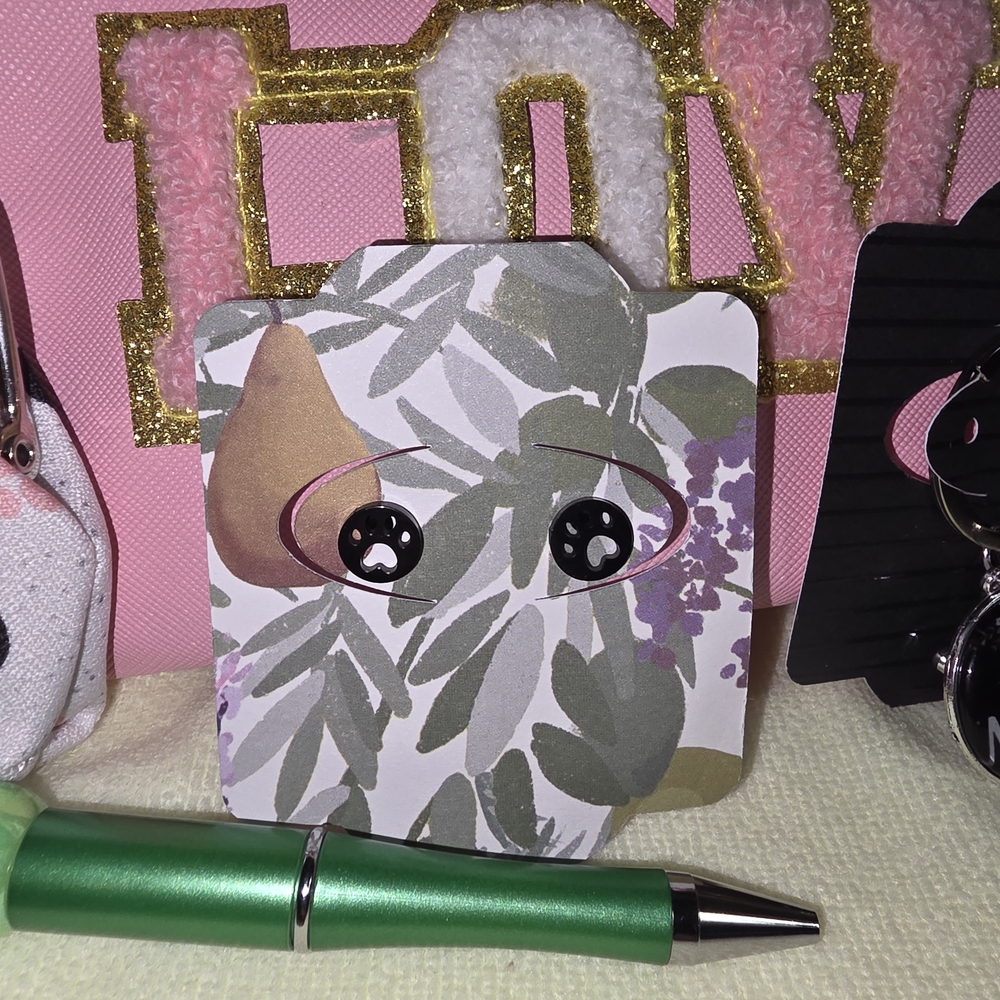 Pink 'LOVE' Cosmetic Pouch with Dog-Themed Accessories - Picture 3 of 9